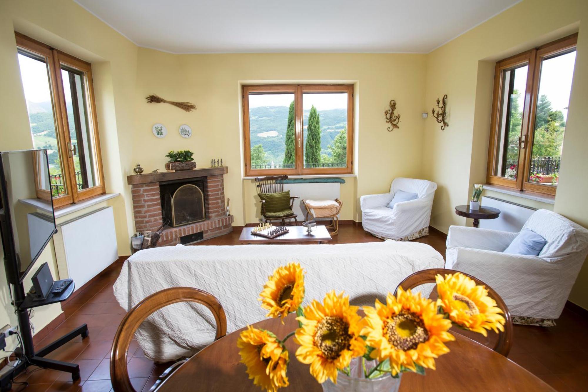 Villa Casa Del Bosco - Vista Mozzafiato & Parco 4 Ettari à Bobbio Extérieur photo