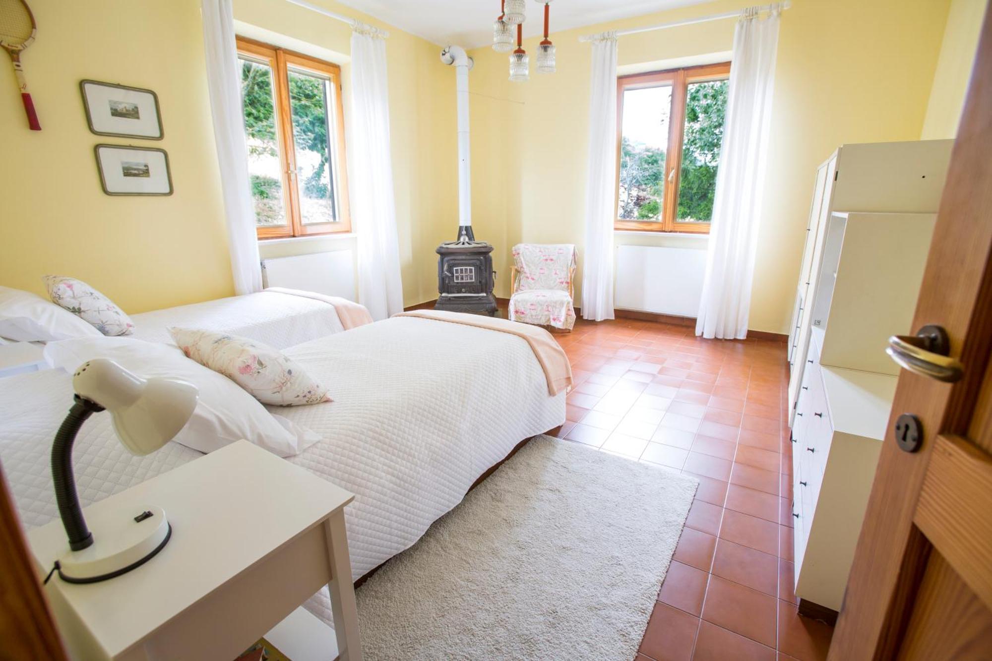 Villa Casa Del Bosco - Vista Mozzafiato & Parco 4 Ettari à Bobbio Extérieur photo
